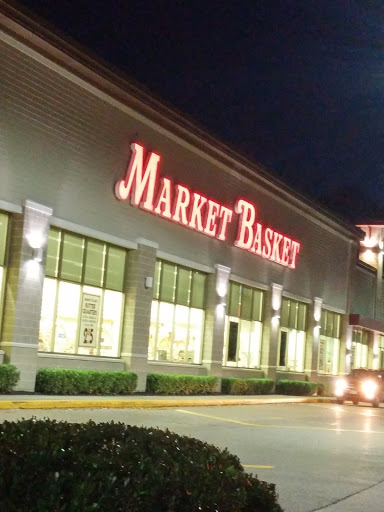 Grocery Store «Market Basket», reviews and photos, 95 Sutton Ave, Oxford, MA 01540, USA