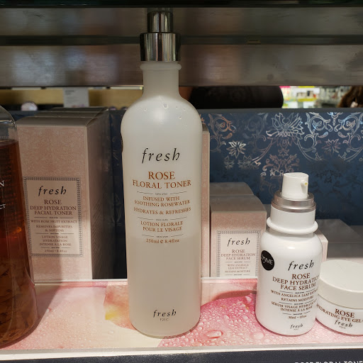 Cosmetics Store «SEPHORA», reviews and photos, 8758 NW Prairie View Rd, Kansas City, MO 64153, USA