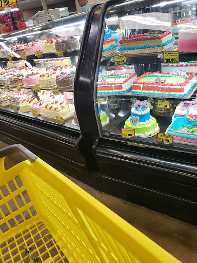 Mexican Grocery Store «El Rancho Supermarket», reviews and photos, 1212 N Beach St, Fort Worth, TX 76111, USA