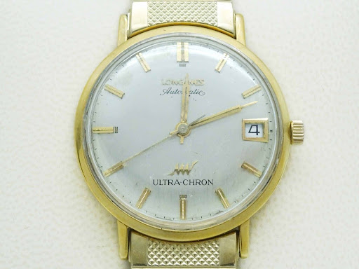 Jewelry Store «Jewelry & Coin Mart», reviews and photos, 757 W Golf Rd, Schaumburg, IL 60194, USA