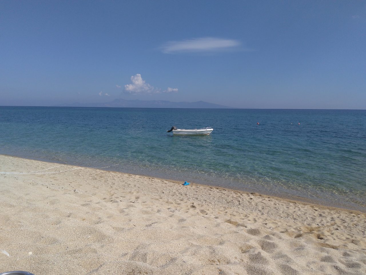 Photo de Sarakina beach et le règlement