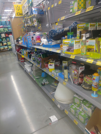 Discount Store «Walmart», reviews and photos, 10075 Bruceville Rd, Elk Grove, CA 95757, USA