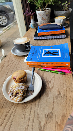 Coffee Shop «Gray Owl Coffee», reviews and photos, 223 E Gray St, Norman, OK 73069, USA