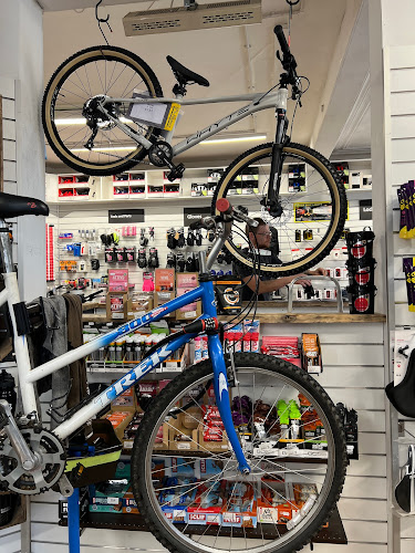 Comments and reviews of Alpine Bikes Aberdeen