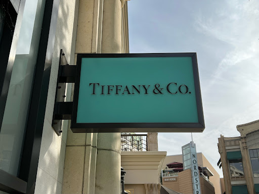 Jewelry Store «Tiffany & Co.», reviews and photos, 796 Americana Way, Glendale, CA 91210, USA