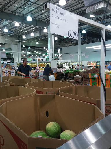 Warehouse store «Costco Wholesale», reviews and photos, 380 Ashlan Ave, Clovis, CA 93612, USA