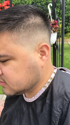 Barber Shop «J & J Barber Shop», reviews and photos, 3833 Bell Blvd, Bayside, NY 11361, USA