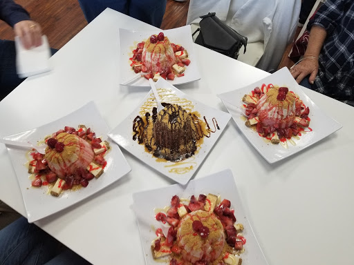 Restaurant «Vampire Penguin Eureka», reviews and photos, 3144 Broadway St, Eureka, CA 95501, USA