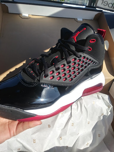 Shoe Store «WSS», reviews and photos, 16209 Paramount Blvd, Paramount, CA 90723, USA