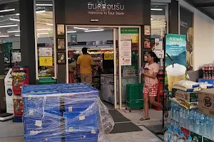 ร้านปศุสัตว์OK Lotus's Go Fresh Nong Nam Yen image