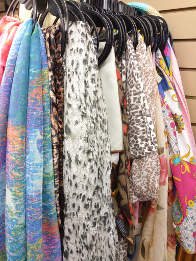 Thrift Store «Jazzy & Mumbos Thrift Store», reviews and photos, 123 Center Ave E, Dilworth, MN 56529, USA