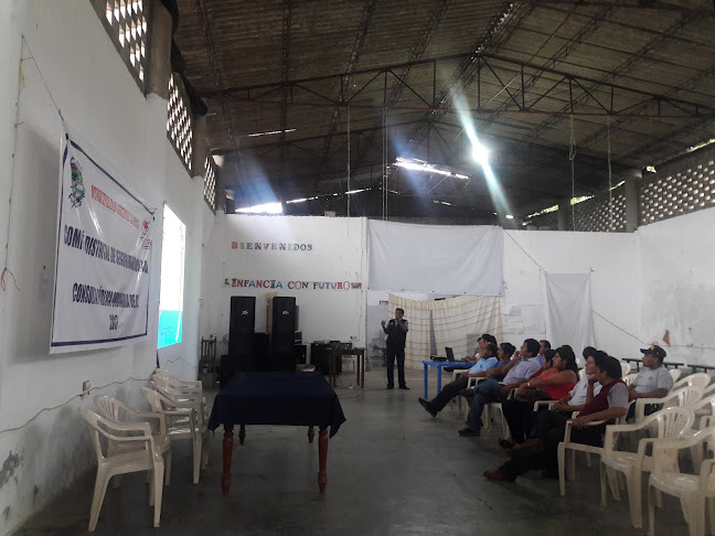 Opinii despre COMERCIAL JUANITO în La Peca - Centro comercial