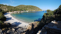 Sarakiniko beach'in fotoğrafı biraz temiz temizlik seviyesi ile