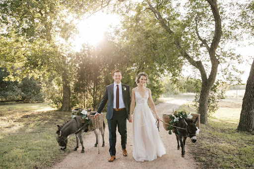 Bridal Shop «a&bé bridal shop dallas», reviews and photos, 154 Glass St #110, Dallas, TX 75207, USA