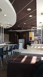 Photo n°113 de McDonald's à Aimargues ()
