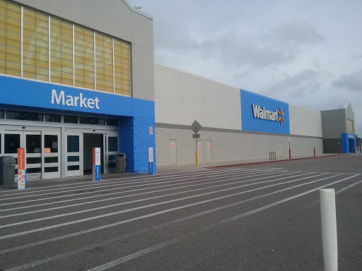 Department Store «Walmart Supercenter», reviews and photos, 5800 Us Highway 98 N, Lakeland, FL 33809, USA