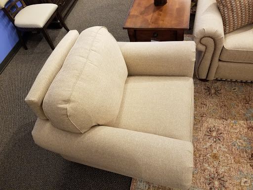 Furniture Store «La-Z-Boy Furniture Galleries», reviews and photos, 7070 SW Nyberg St, Tualatin, OR 97062, USA