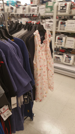 Department Store «Marshalls», reviews and photos, 6565 Strip Ave NW, North Canton, OH 44720, USA