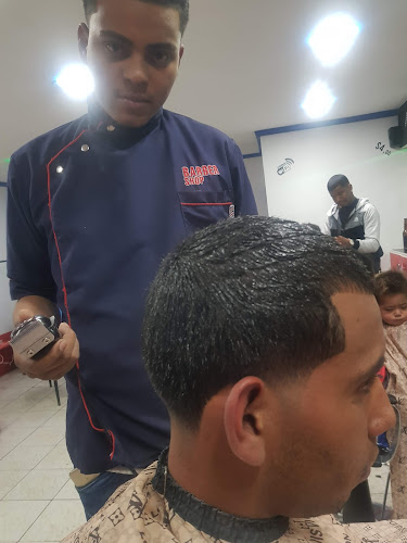 BARBER SHOP DOMINICAN ECUADOR LA COMUNA - Barbería