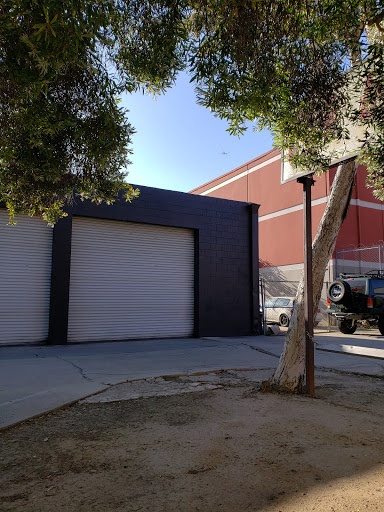 Pengs Smog Check Station image