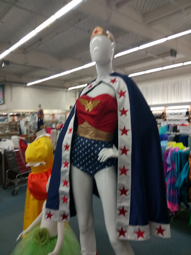 Fabric Store «Fabric Depot», reviews and photos, 700 SE 122nd Ave, Portland, OR 97233, USA