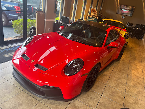 Used Car Dealer «Hillsboro Auto Mart», reviews and photos, 12950 N Florida Ave, Tampa, FL 33612, USA