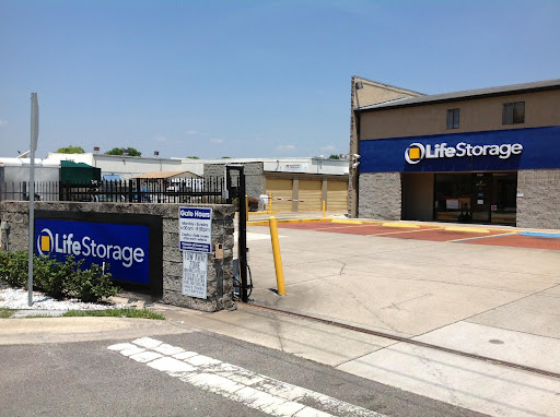 Self-Storage Facility «Life Storage», reviews and photos, 2650 W 25th St, Sanford, FL 32771, USA