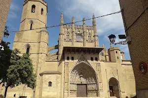 Catedral de Huesca image