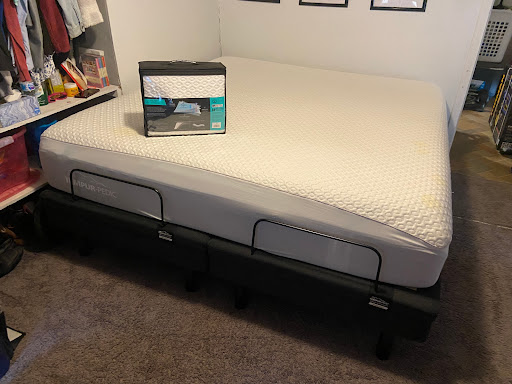 Furniture Store «Ashley Furniture HomeStore», reviews and photos, 25415 I-45, Spring, TX 77380, USA