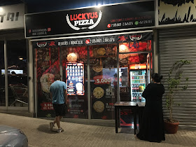 Luckyus Pizza