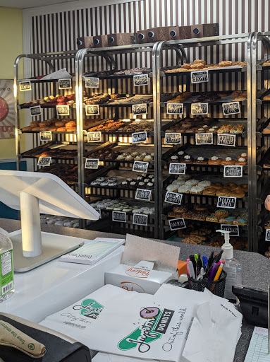 Donut Shop «Jupiter Donut Factory», reviews and photos, 141 Center St, Jupiter, FL 33458, USA