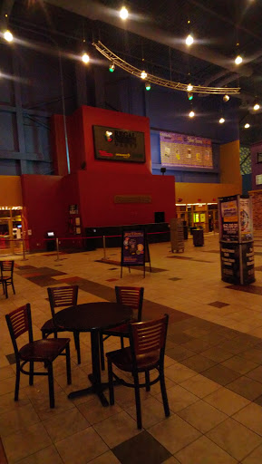 Outlet Mall «St. Louis Outlet Mall», reviews and photos, 5555 St.Louis Mills Blvd, Hazelwood, MO 63042, USA