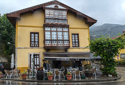 BAR LA CORTINA - Carretera AS-343, 1, 33579 Siejo, Asturias, Spain