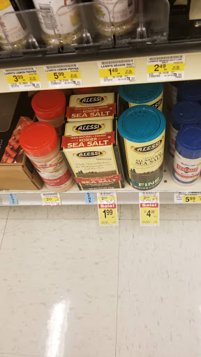 Grocery Store «Jewel-Osco», reviews and photos, 800 W North Ave, Melrose Park, IL 60160, USA