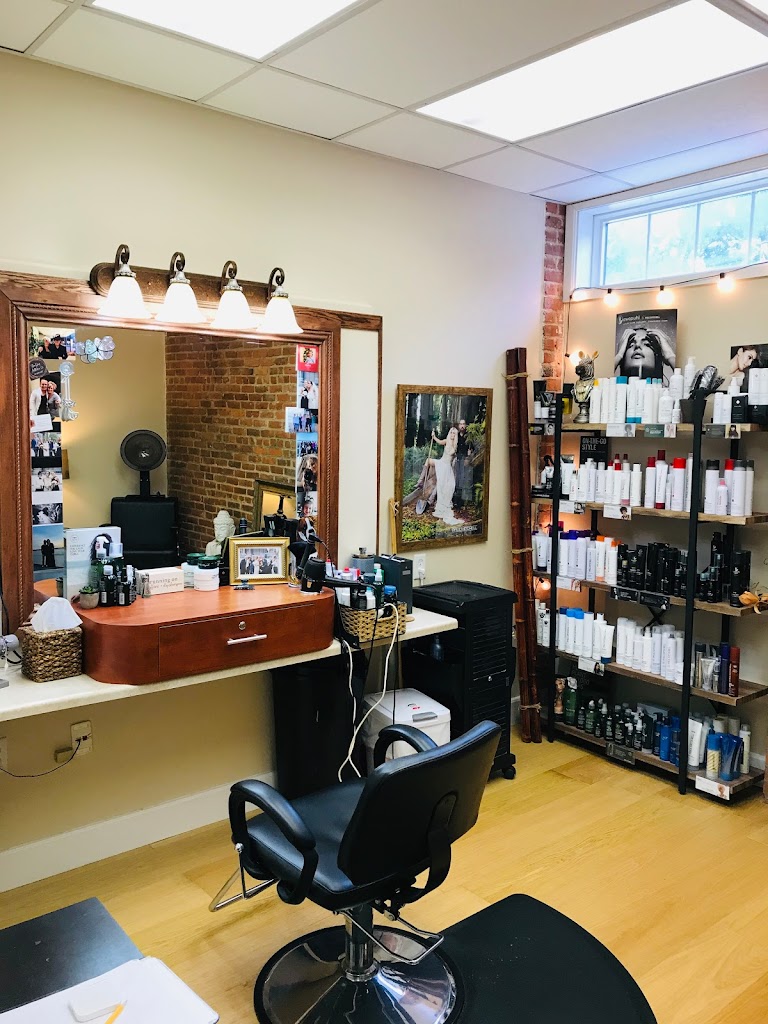 Studio 210 Salon, LLC 05201