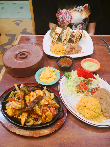 Mexican Restaurant «Los Cucos Mexican Restaurant», reviews and photos, 23730 US Hwy 59, Kingwood, TX 77339, USA
