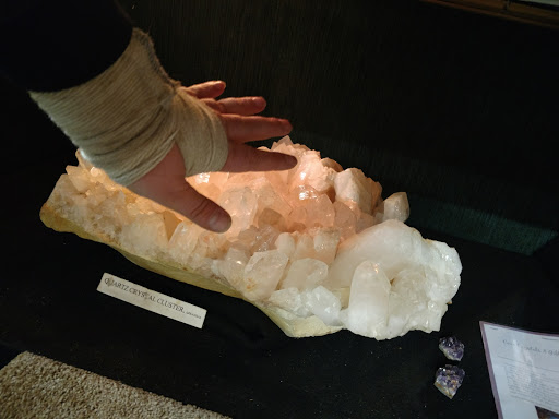 Gift Shop «Cove Crystal Shop», reviews and photos, 510 SE Old Arcadia Rd, Shelton, WA 98584, USA