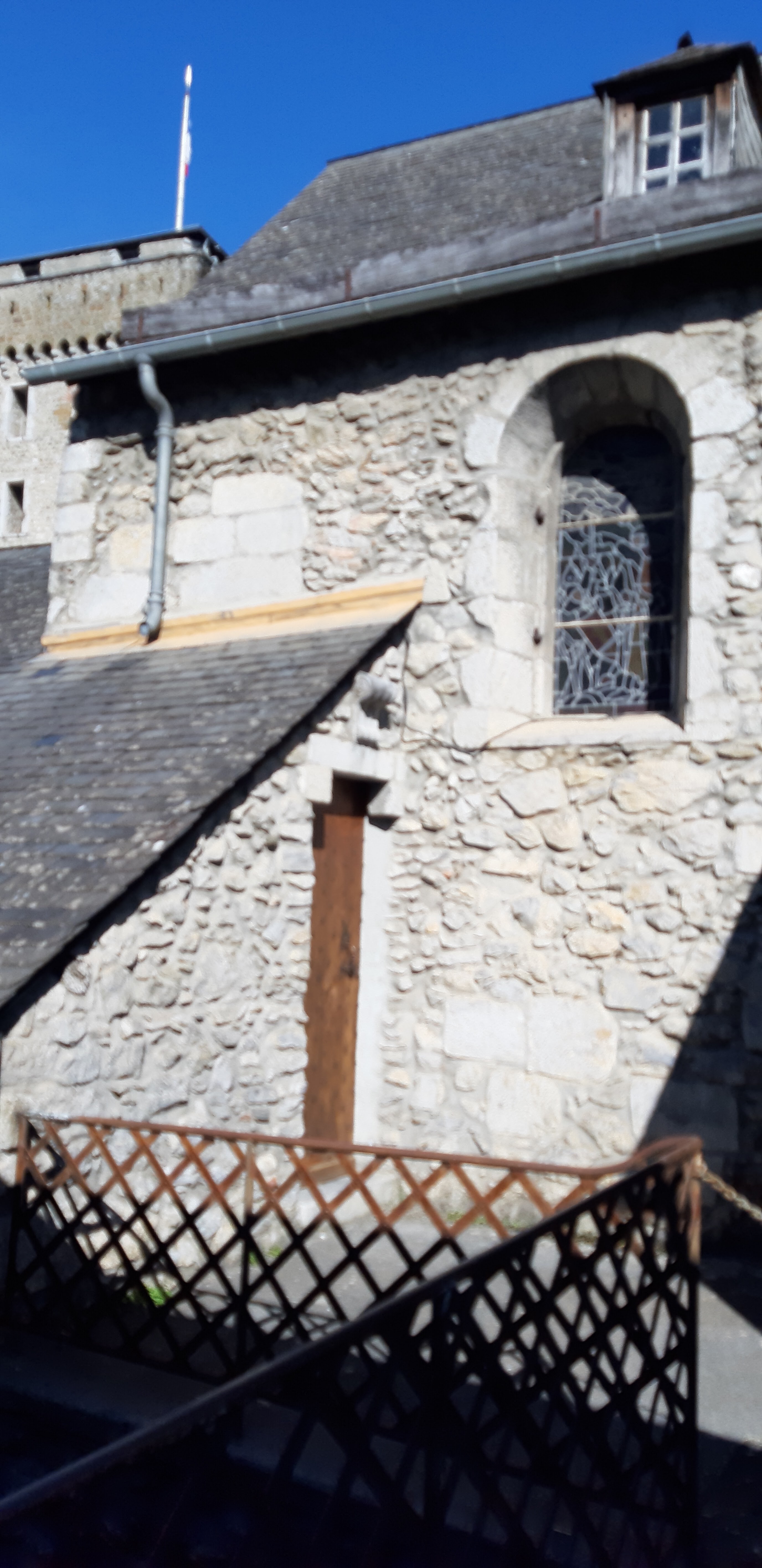 Photo n° 12 de l'avis de ROSS.O fait le 09/03/2019 à 04:45