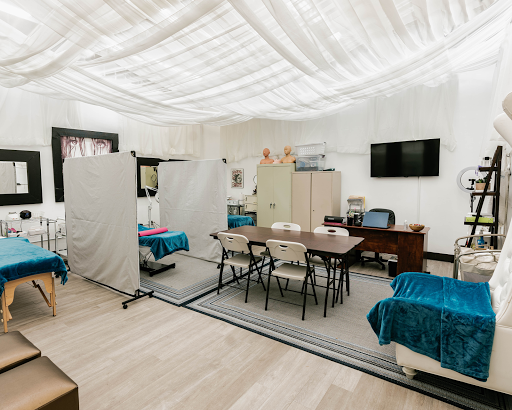 Beauty School «Elite Cosmetology School», reviews and photos