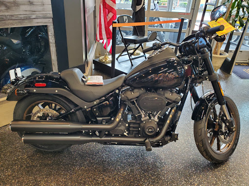 Harley-Davidson Dealer «Harley-Davidson of Staten Island», reviews and photos, 442 Bay St, Staten Island, NY 10304, USA