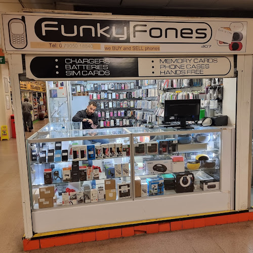 Reviews of Funky Fones in Nottingham - Cell phone store