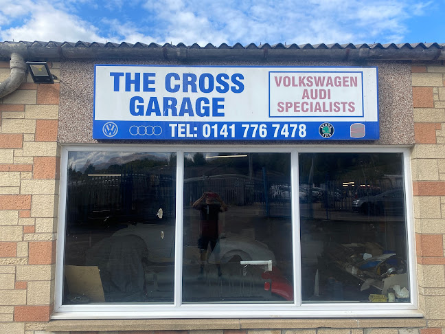 Comments and reviews of The Cross Garage