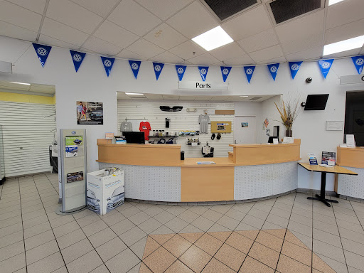Car Repair and Maintenance «Metro Volkswagen Service Center», reviews and photos, 2400 N Story Rd, Irving, TX 75062, USA