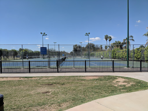 Park «Arrowhead Meadows Park», reviews and photos, 1475 W Erie St, Chandler, AZ 85224, USA