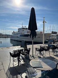 Photos du propriétaire du Restaurant Le Bistrot du Port à Toulon - n°3
