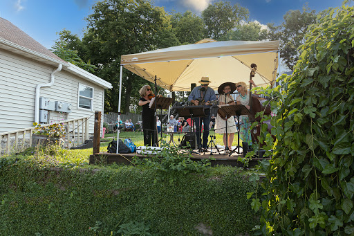 Winery «Wide River Winery - Tasting Room», reviews and photos, 106 N Cody Rd, Le Claire, IA 52753, USA