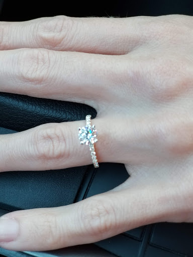 Jeweler «Shane Co.», reviews and photos, 2530 N Main St, Walnut Creek, CA 94597, USA