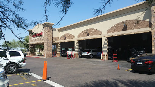 Tire Shop «Discount Tire Store - Gilbert, AZ», reviews and photos, 2623 S Market St, Gilbert, AZ 85295, USA