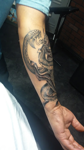 Body Piercing Shop «Zebra Tattoo & Body Piercing», reviews and photos, 2467 Telegraph Ave, Berkeley, CA 94704, USA