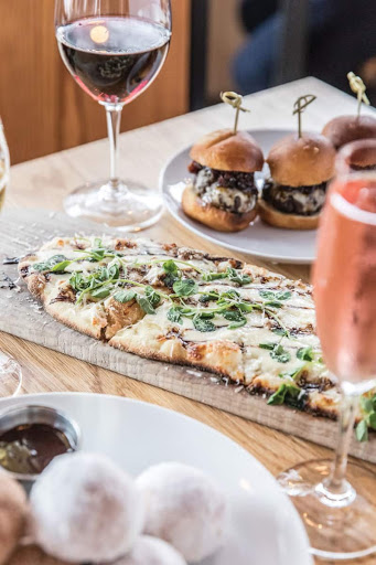 Wine Store «Foxcroft Wine Co. Dilworth», reviews and photos, 1235 East Blvd #1, Charlotte, NC 28203, USA